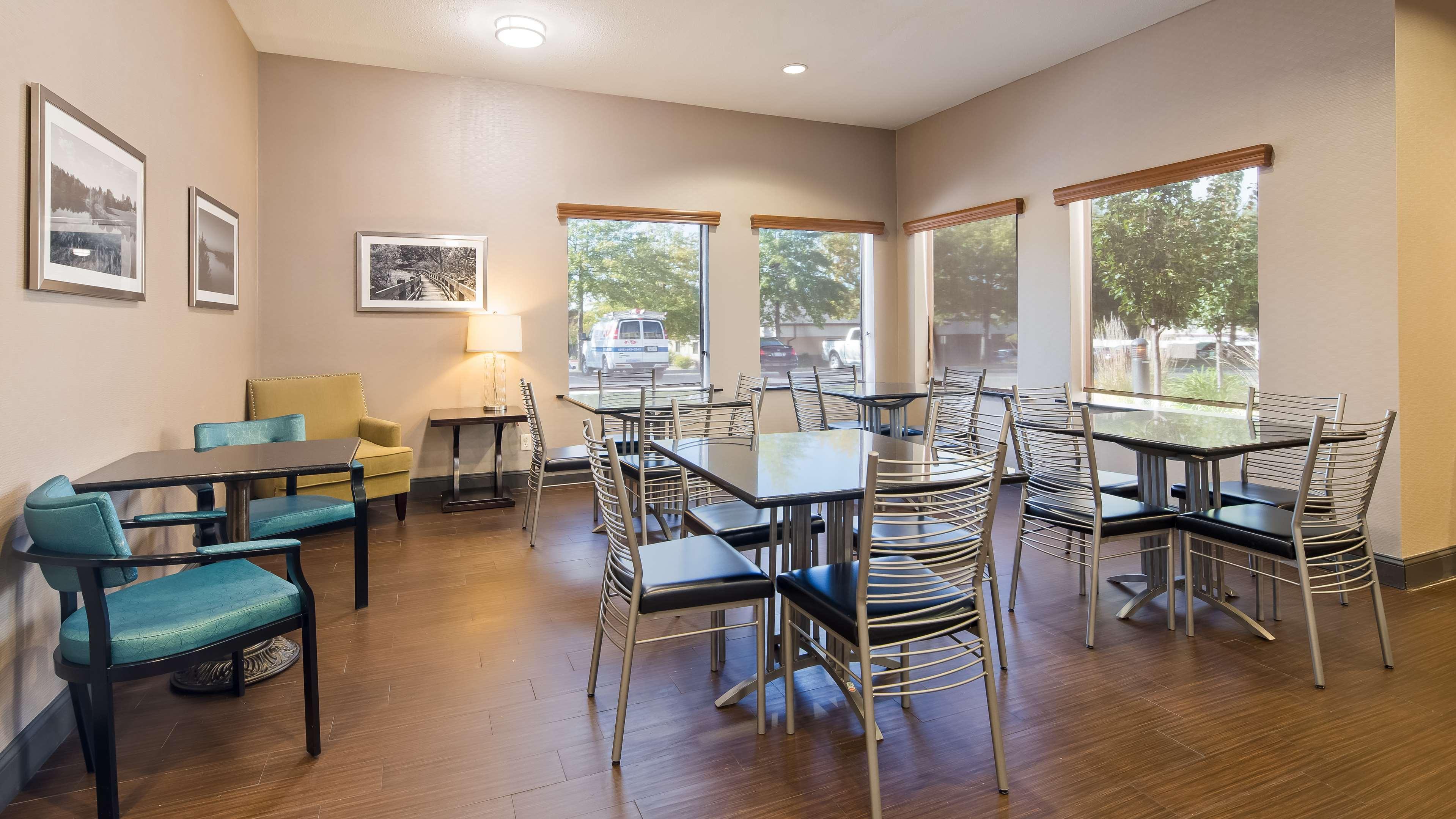 Best Western Balgeddie House Hotel Glenrothes Bagian luar foto